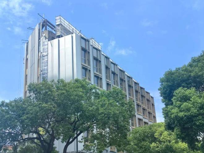 全网唯一售楼处电话—【网站】尊龙人生就是博上海世纪臻邸(图31)