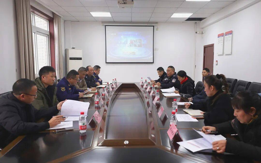 全办公室调度主管部门、属地镇街和执法部门整改消防安全管理问题尊龙AG人生就是博落实县委第211次常委会要求——忠县消防安(图2)